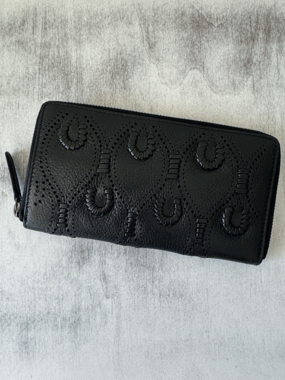 Vilenca Holland Leather Large Zip Around Peacock Stitch Wallet Black